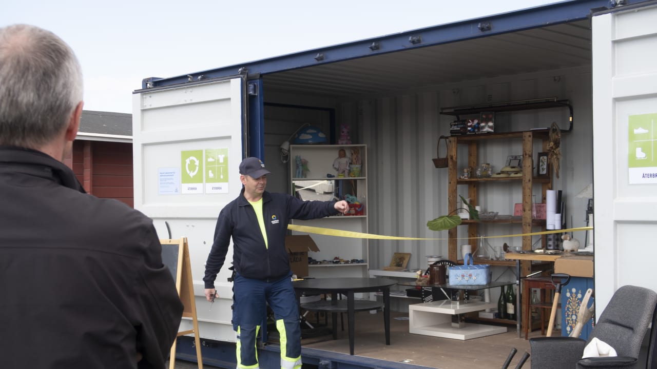 Återbrukscontainern har blivit en succé!