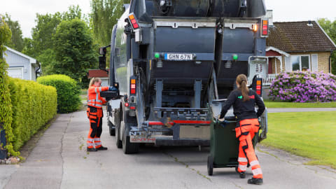 I dag börjar det nya tömningsschemat för fyrfackskärlen